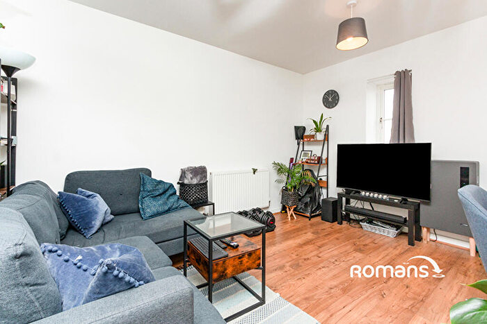 1 Bedroom Flat To Rent In Ann House, Scarletts Road, Wellesley, GU11