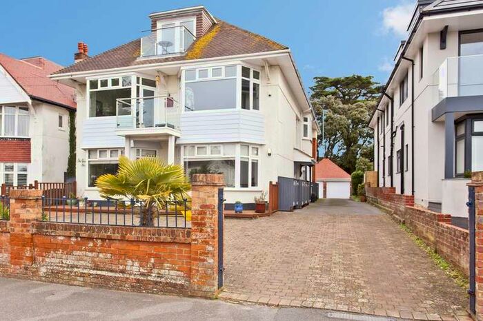 3 Bedroom Flat To Rent In Woodland Avenue, Southbourne, BH5