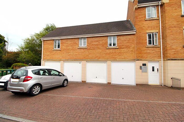 2 Bedroom Apartment For Sale In Orchard Gate, Bradley Stoke, BS32