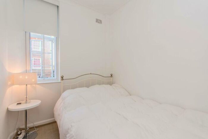 1 Bedroom Flat To Rent In Abbey Road, St John's Wood, London, NW8