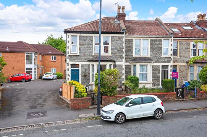 2 Bedroom Flat For Sale In Ashley Down Road, Bristol, BS7