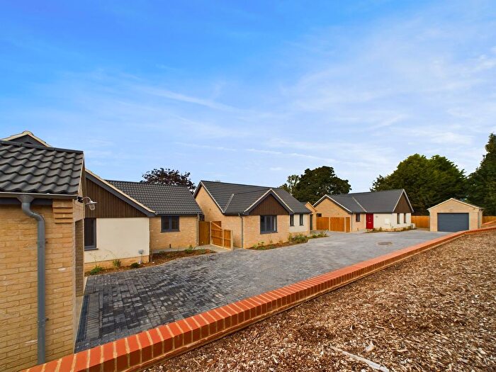 3 Bedroom Detached Bungalow For Sale In London Road, Downham Market, PE38