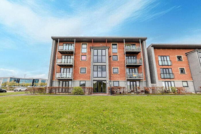 2 Bedroom Apartment For Sale In Elmwood Park Court, Newcastle Great Park, Newcastle Upon Tyne, NE13