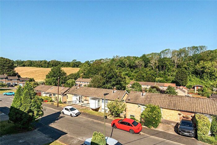 4 Bedroom Detached House For Sale In Flamborough Close, Westerham, Kent, TN16