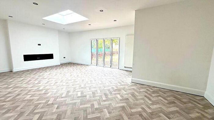 3 Bedroom Detached Bungalow For Sale In Elm Road, March, Cambridgeshire, PE15