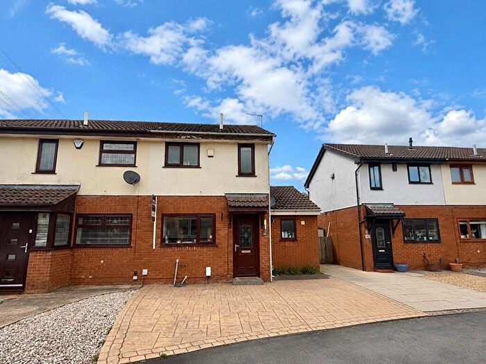 2 Bedroom Semi-Detached House For Sale In Ravenwood, Chadderton, Oldham, Greater Manchester, OL9