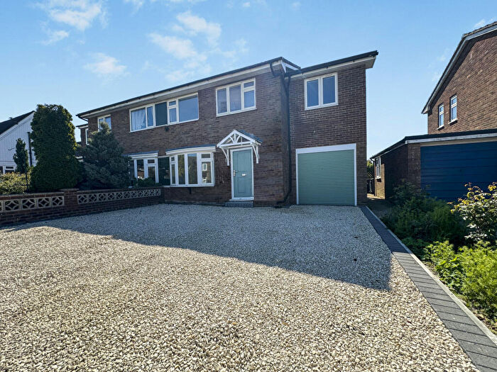 4 Bedroom Semi-Detached House For Sale In Peasecroft, Cottered, Buntingford, SG9