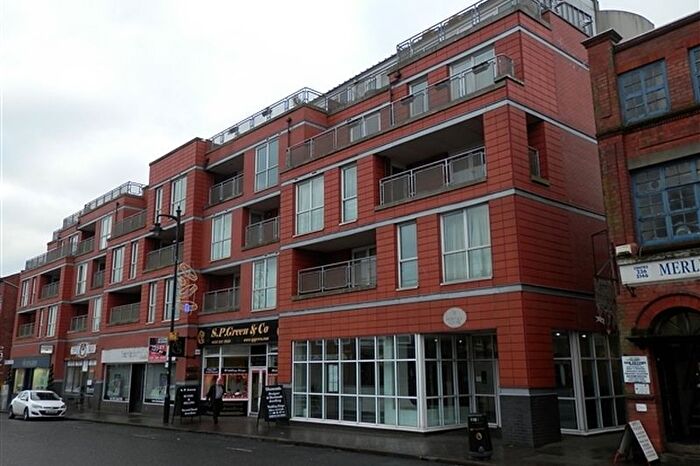 2 Bedroom Flat To Rent In Warstone Lane, Hockley, Birmingham, B18