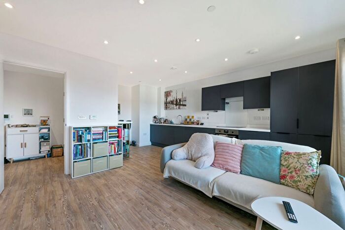 1 Bedroom Flat For Sale In Culvert West House Masons Avenue, HA3