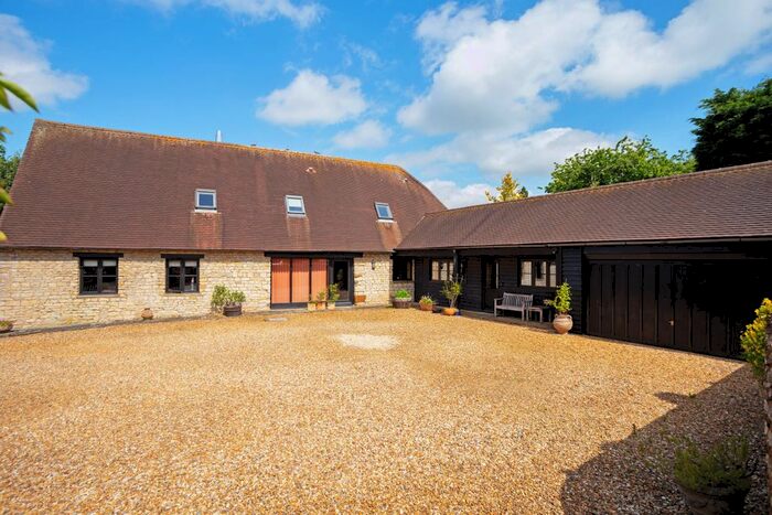 3 Bedroom Semi-Detached House For Sale In Turweston, Brackley, NN13