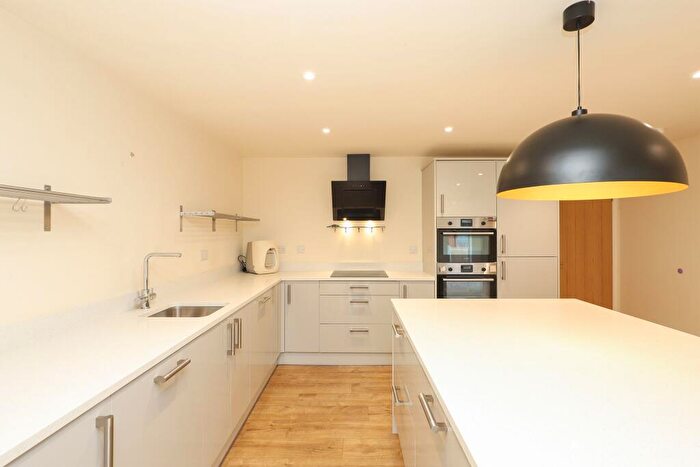 3 Bedroom Detached Bungalow For Sale In Heathfield Gardens, Tibshelf, DE55