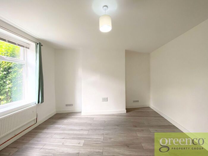 2 Bedroom Semi-Detached House To Rent In Swinton Street, Glodwick, Oldham, OL4