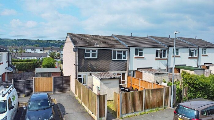 3 Bedroom End Of Terrace House For Sale In Fern Square, Newtown, Powys, SY16