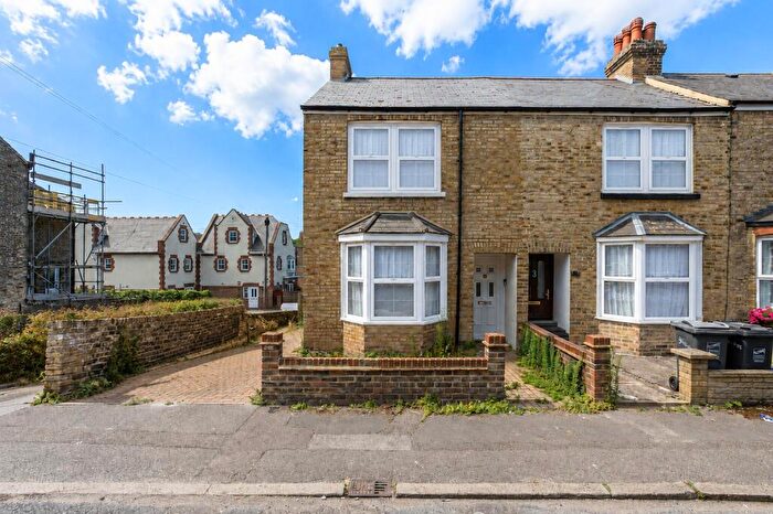 2 Bedroom End Of Terrace House For Sale In Walpole Road, Margate, Kent, CT9