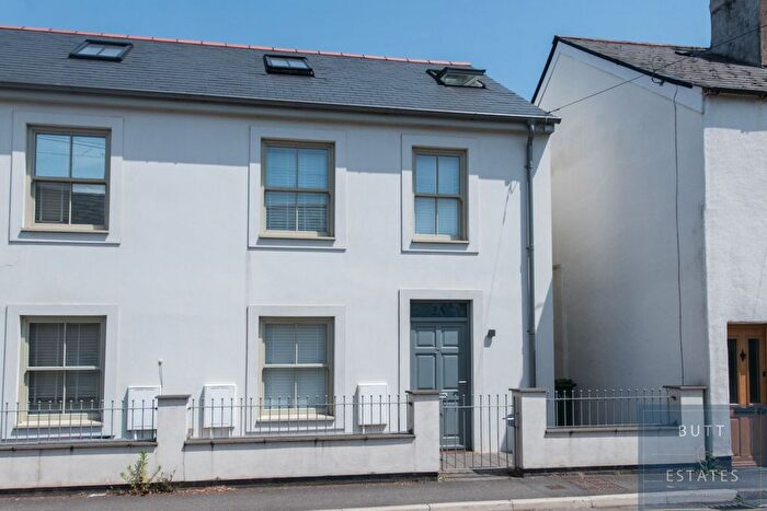 3 Bedroom End Terrace House For Sale In High Street, Topsham, Exeter, EX3