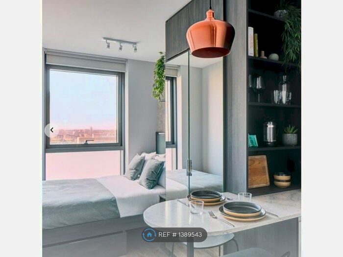 Studio To Rent In The Collective Canary Wharf, London, E14