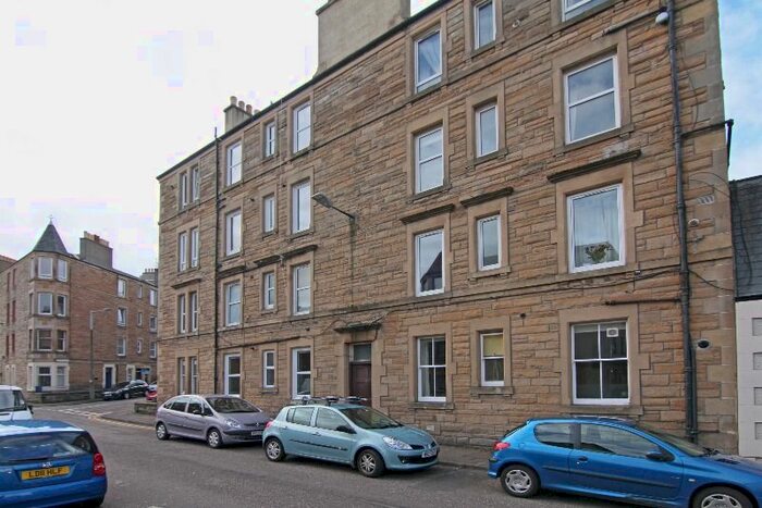 1 Bedroom Flat To Rent In Dalgety Road, Meadowbank, Edinburgh, EH7