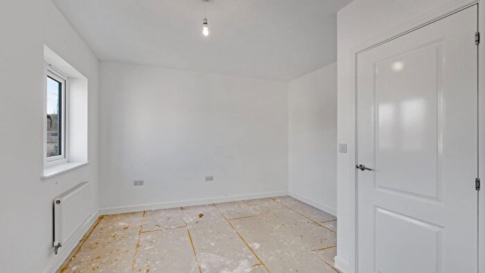 2 Bedroom Terraced House For Sale In Bradford Fp, Bradford, BD10