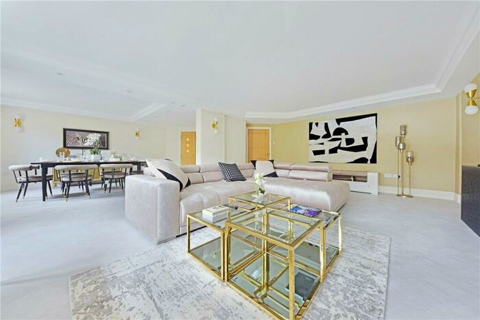 5 Bedroom Apartment To Rent In Park Road, London, NW8