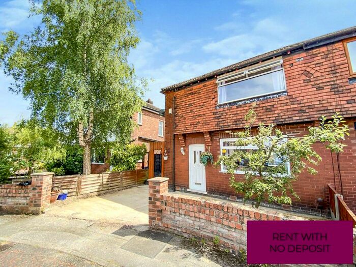 2 Bedroom Semi-Detached House To Rent In Paignton Grove, Reddish, Stockport, SK5