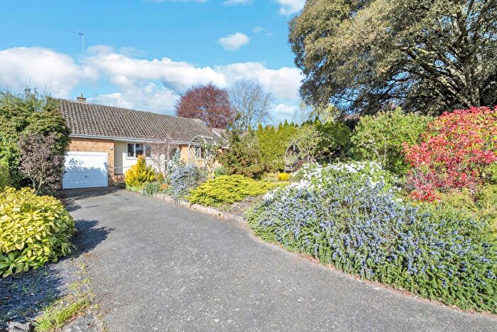 2 Bedroom Detached Bungalow For Sale In Petticoat Lane, Bury St. Edmunds, IP33