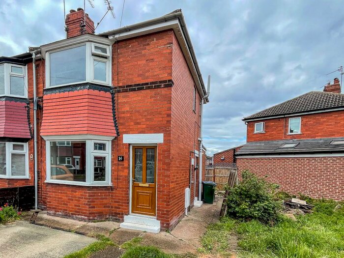 2 Bedroom Semi-Detached House To Rent In Bridge Grove, Cusworth, Doncaster, DN5