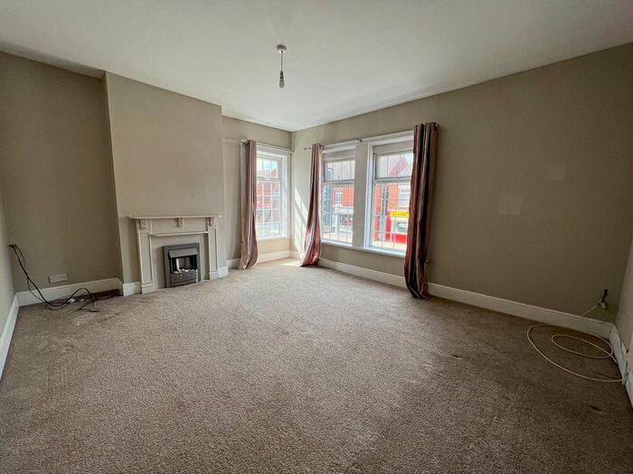 1 Bedroom Flat To Rent In Ashby High Street, Scunthorpe, DN16