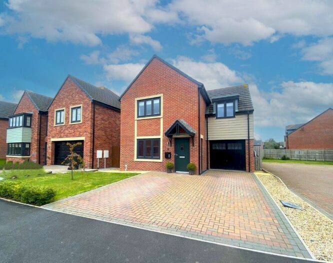 4 Bedroom Detached House For Sale In Shepherds Cote Drive, Hepscott Park, Stannington, NE61