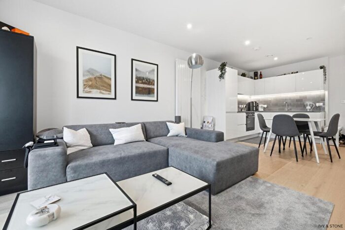 1 Bedroom Apartment For Sale In John Cabot House, Royal Wharf, E16