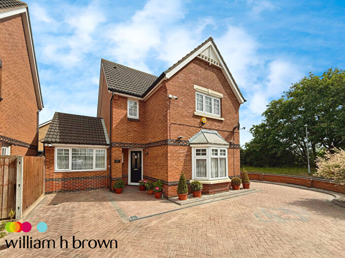3 Bedroom Detached House To Rent In Cole Avenue, Chadwell St. Mary, Essex, RM16