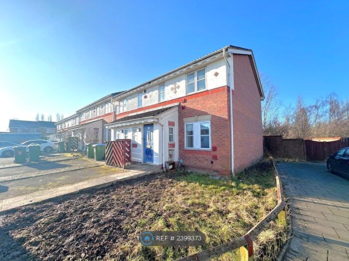 2 Bedroom End Of Terrace House To Rent In Dean Road, London, SE28