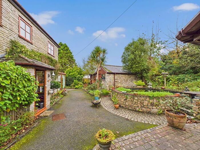 4 Bedroom Detached House For Sale In Blackwater, Truro, Chain Free Sale, TR4