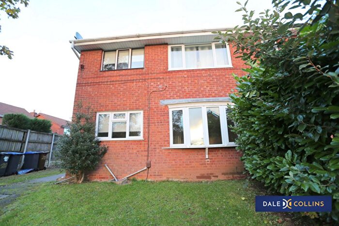 2 Bedroom Maisonette To Rent In Holly Drive, Ashbank, ST2