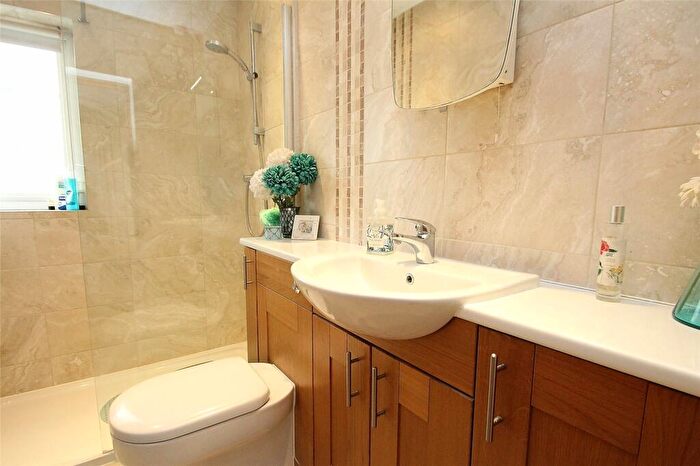 4 Bedroom Detached House For Sale In Blackbrook Park Avenue, Fareham, Hampshire, PO15