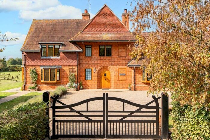 5 Bedroom Detached House To Rent In Elbow Lane Farm, Elbow Lane, Hertford, SG13