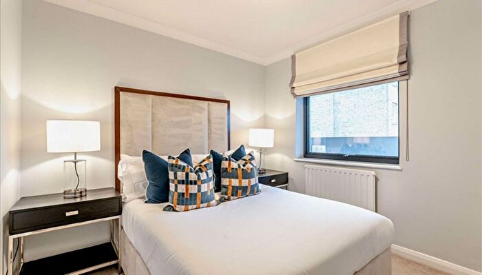 2 Bedroom Flat To Rent In Fulham Road, London, SW3