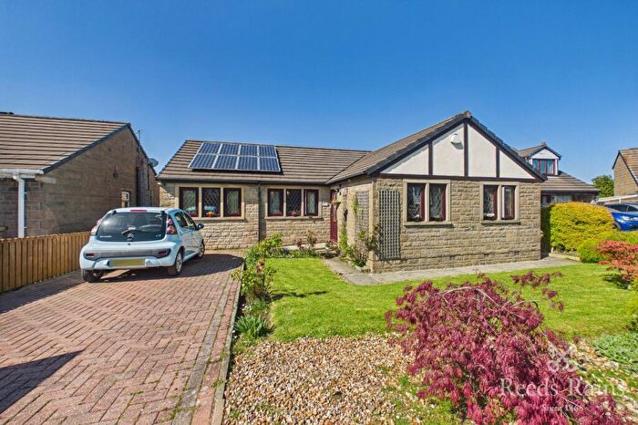 4 Bedroom Bungalow For Sale In Caldbeck Close, Nelson, Lancashire, BB9
