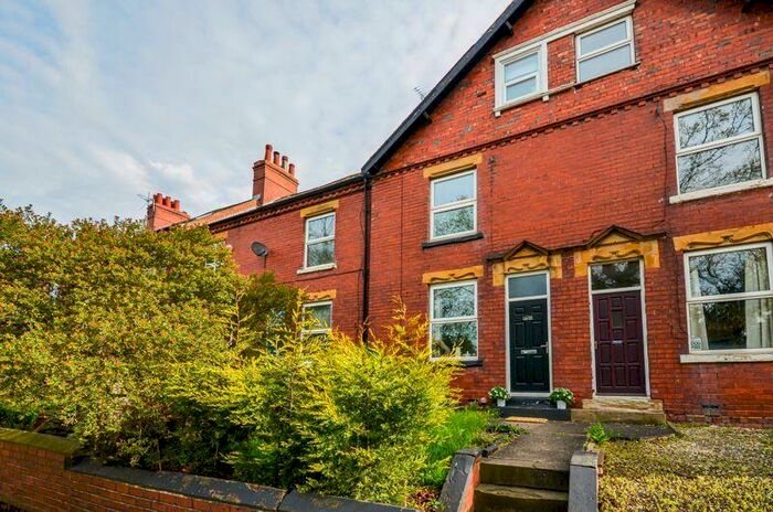 4 Bedroom Terraced House For Sale In Leeds Road, Leeds, LS26