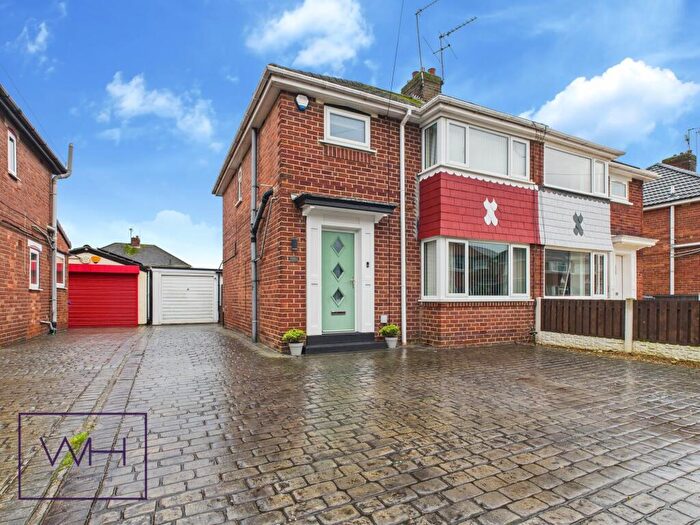 3 Bedroom Semi-Detached House For Sale In Churchill Avenue, Off York Road, Doncaster, DN5
