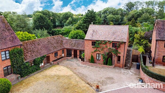 3 Bedroom Barn Conversion For Sale In Holt Heath, Worcester, WR6