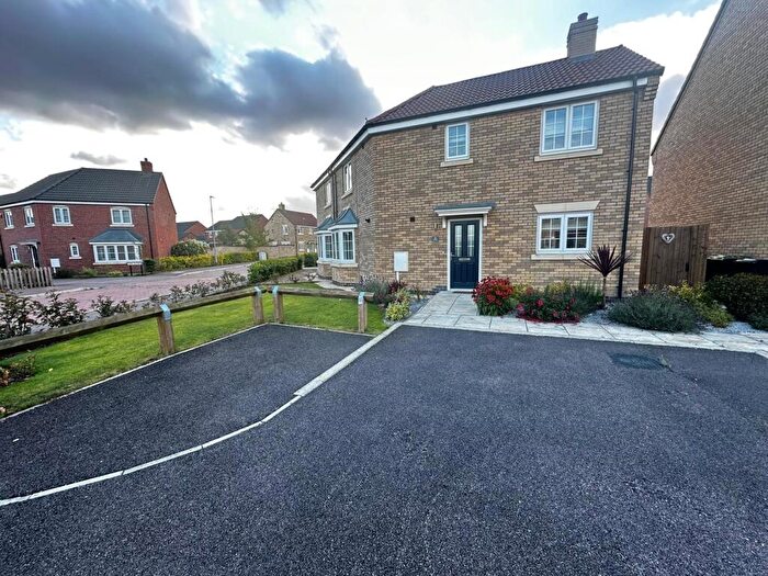 3 Bedroom House To Rent In Cole Avenue, Lincoln, LN5