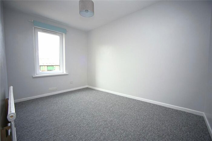 2 Bedroom Apartment To Rent In High Street, Cheltenham, Gloucestershire, GL52