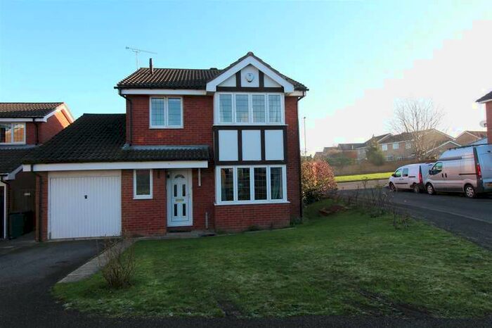 4 Bedroom Detached House To Rent In Trent Close, Wellingborough, NN8