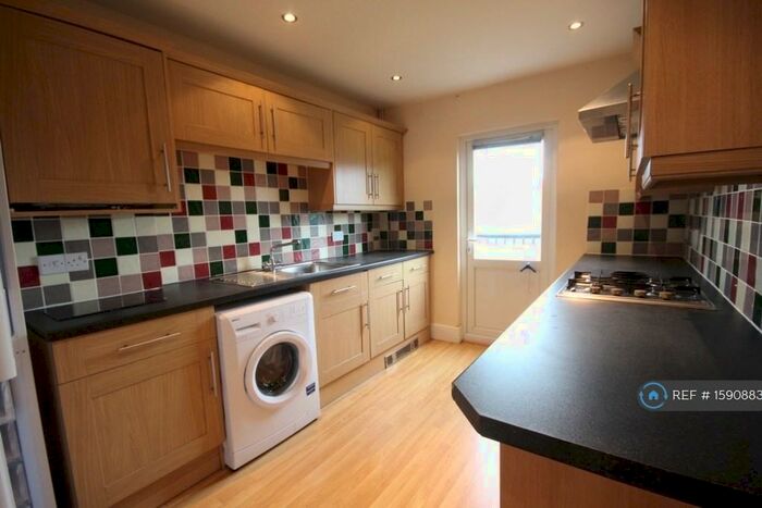 4 Bedroom Maisonette To Rent In Upper Lewes Road, Brighton, BN2