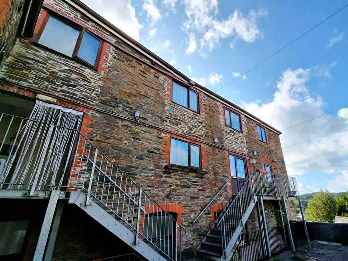 2 Bedroom Maisonette For Sale In Wooda Road, Launceston, PL15
