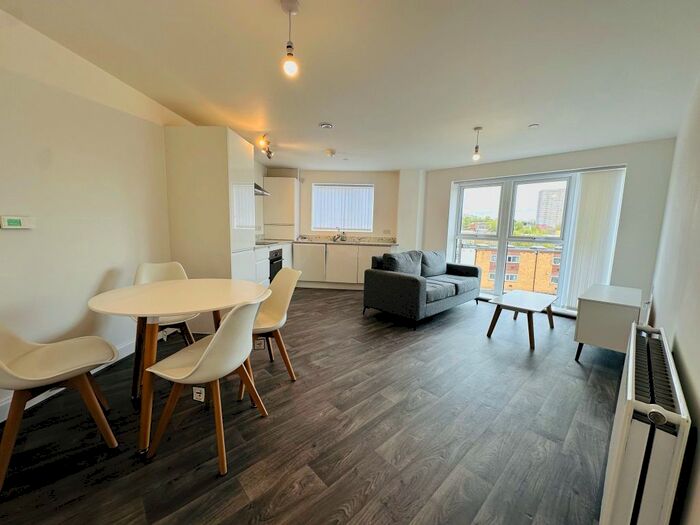 2 Bedroom Flat To Rent In Berrington Place, St Lukes Road, Birmingham, B5