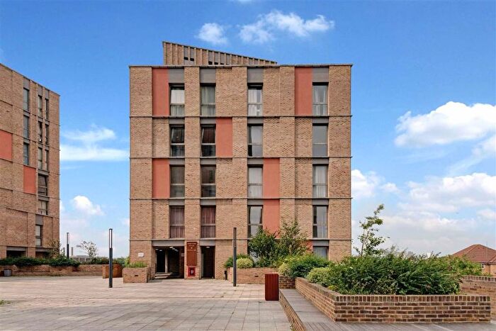 2 Bedroom Flat To Rent In Oberman Road, London, NW10