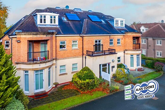 2 Bedroom Flat For Sale In Sandringham House, Harrogate Road, Alwoodley, LS17