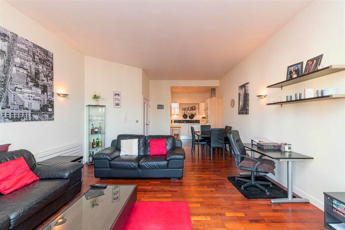 2 Bedroom Flat To Rent In Centralofts, Waterloo Street, Newcastle Upon Tyne NE1