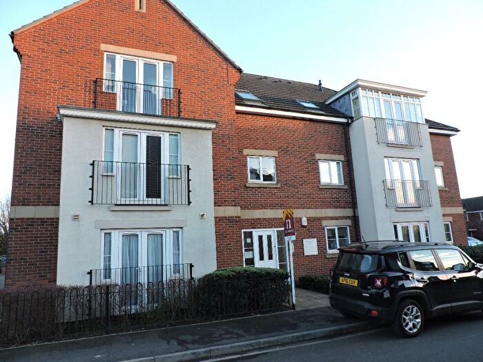 2 Bedroom Flat To Rent In Edison Way, Arnold, NG5